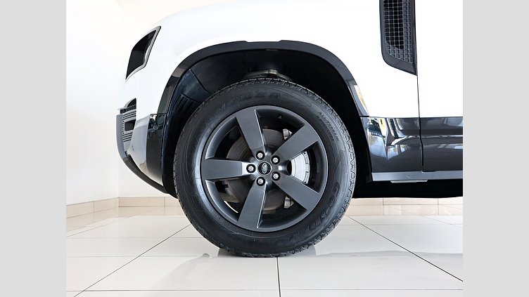 2024 Used Land Rover Defender 110 Ostuni Pearl White AWD D300 X-Dynamic HSE