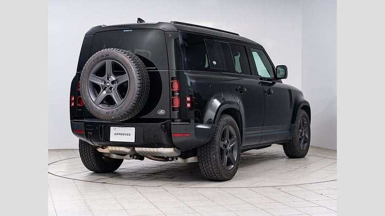 2023 認定中古車 Land Rover Defender 110 サントリーニブラック D300 AWD（AT） S