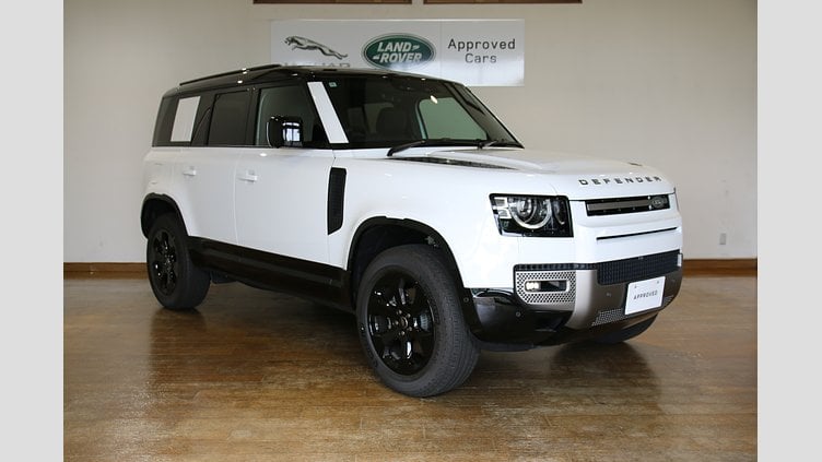 2024 認定中古車 Land Rover Defender 110 フジホワイト P300 ガソリン X-Dynamic SE