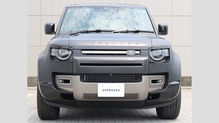 2025 認定中古車 Land Rover Defender 110 サントリーニブラック D350 ディーゼルマイルドハイブリッド X-Dynamic SE