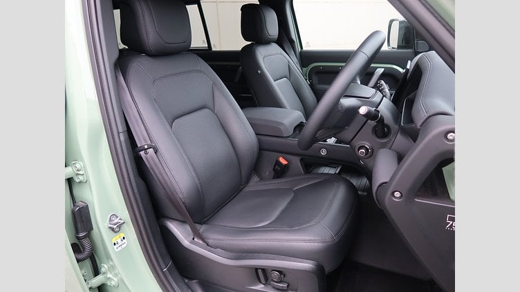 2023 認定中古車 Land Rover Defender 110 グラスミアグリーン D300 AWD（AT） 75TH LIMITED EDITION