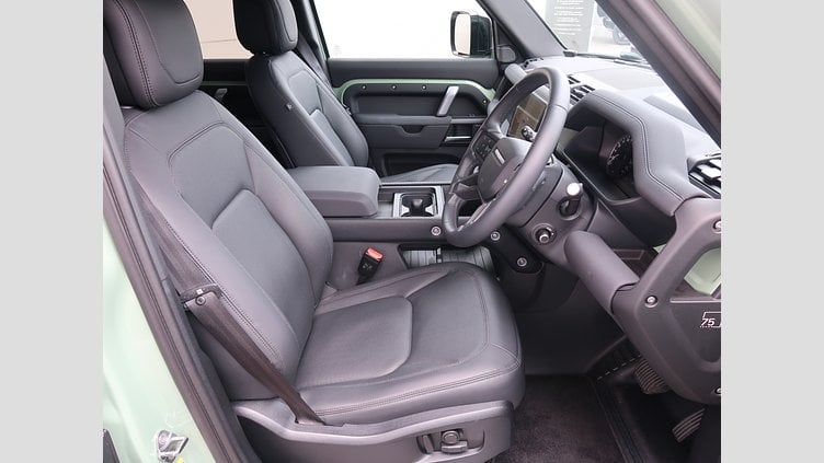 2023 認定中古車 Land Rover Defender 110 グラスミアグリーン D300 AWD（AT） 75TH LIMITED EDITION