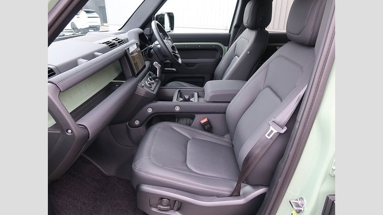 2023 認定中古車 Land Rover Defender 110 グラスミアグリーン D300 AWD（AT） 75TH LIMITED EDITION
