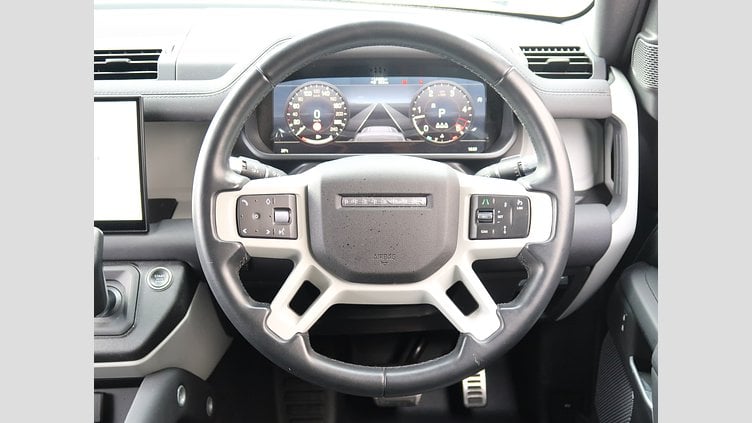 2022 認定中古車 Land Rover Defender 110 タスマンブルー D300 AWD（AT） S