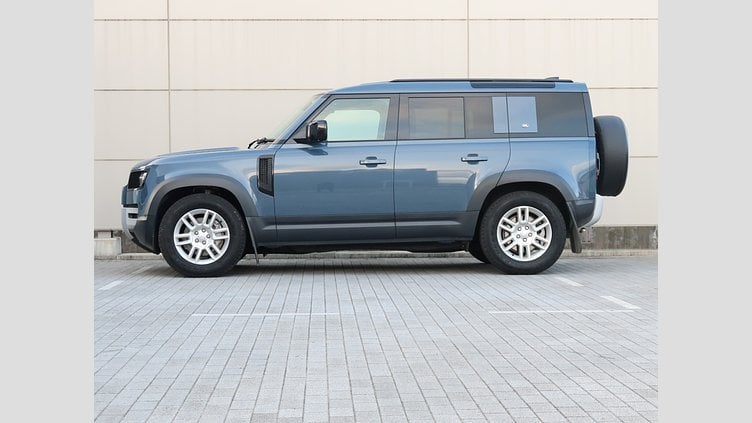 2022 認定中古車 Land Rover Defender 110 タスマンブルー D300 AWD（AT） S