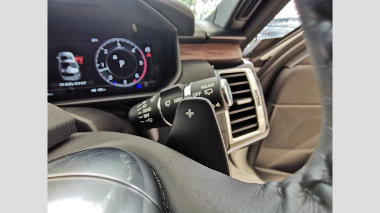 2019 認定中古車 Land Rover Discovery Fuji White 3.0 V6 Dsl Mono Turbo Std Flow ラグビー ワールドカップ エディション