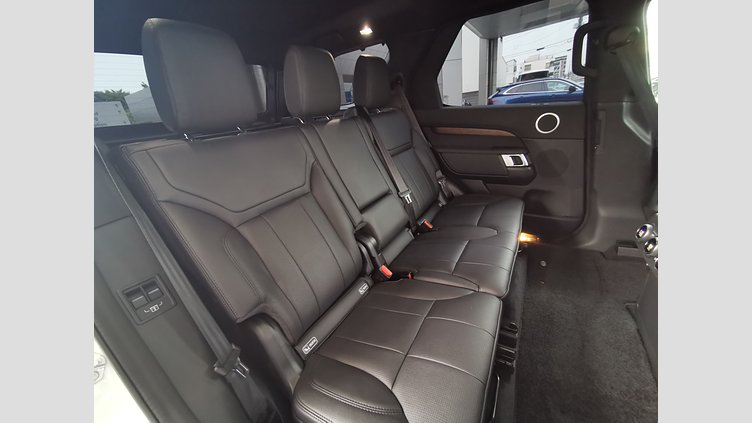 2019 認定中古車 Land Rover Discovery Fuji White 3.0 V6 Dsl Mono Turbo Std Flow ラグビー ワールドカップ エディション