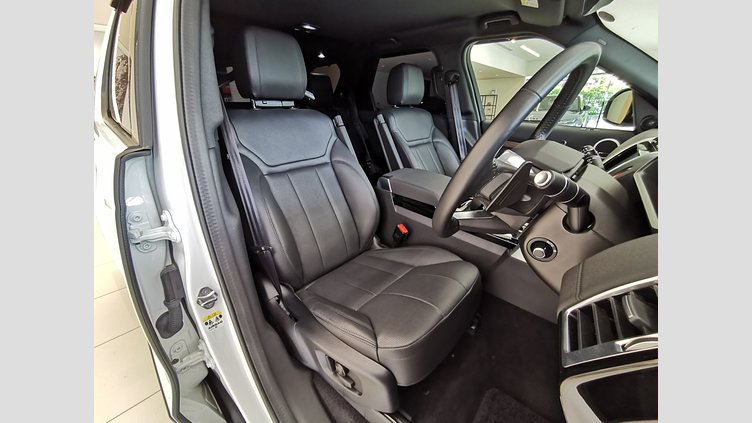 2019 認定中古車 Land Rover Discovery Fuji White 3.0 V6 Dsl Mono Turbo Std Flow ラグビー ワールドカップ エディション