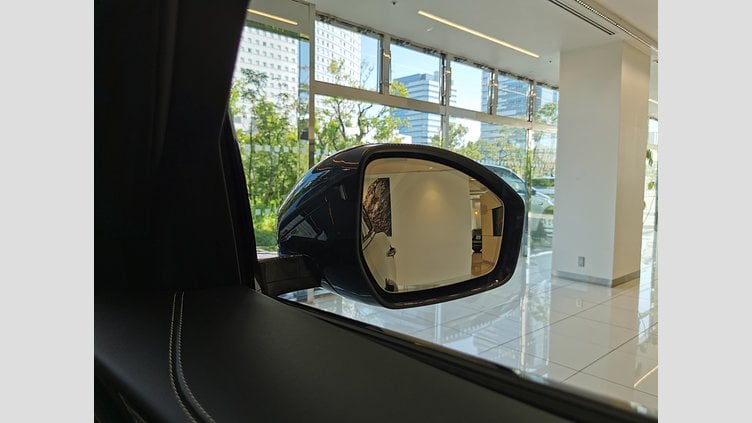 2024 認定中古車 Jaguar F-Pace アイガーグレイ P250 AWD（オートマチック） R-DYNAMIC SE