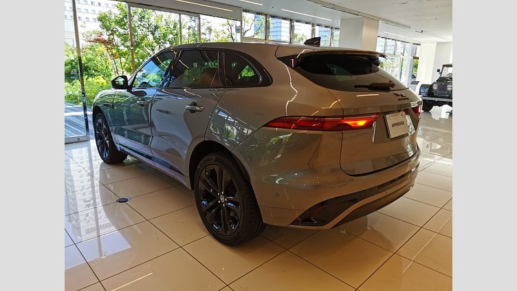 2024 認定中古車 Jaguar F-Pace アイガーグレイ P250 AWD（オートマチック） R-DYNAMIC SE