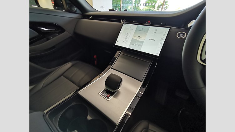 2024 認定中古車 Land Rover Range Rover Evoque アロイオスグレイ D200マイルドハイブリッド（ディーゼル） スタンダードホイールベース S