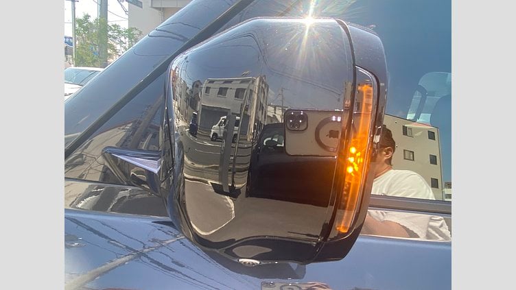 2023 認定中古車 Land Rover Defender 110 カルパチアングレイ D300 AWD（AT） X-DYNAMIC SE