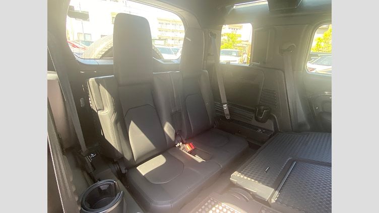 2023 認定中古車 Land Rover Defender 110 カルパチアングレイ D300 AWD（AT） X-DYNAMIC SE