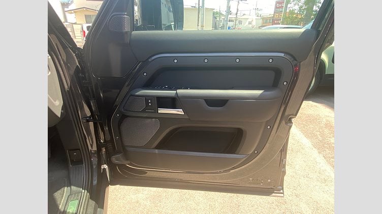 2023 認定中古車 Land Rover Defender 110 カルパチアングレイ D300 AWD（AT） X-DYNAMIC SE