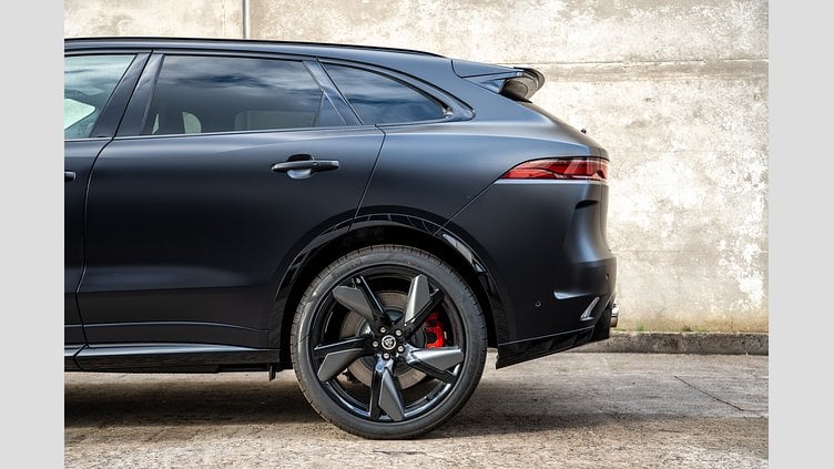 2025 New Jaguar F-Pace Ligurian Black in Satin finish P575 PETROL SVR 575 EDITION