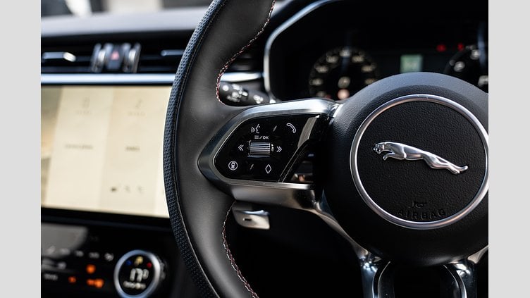 2025 New Jaguar F-Pace Ligurian Black in Satin finish P575 PETROL SVR 575 EDITION
