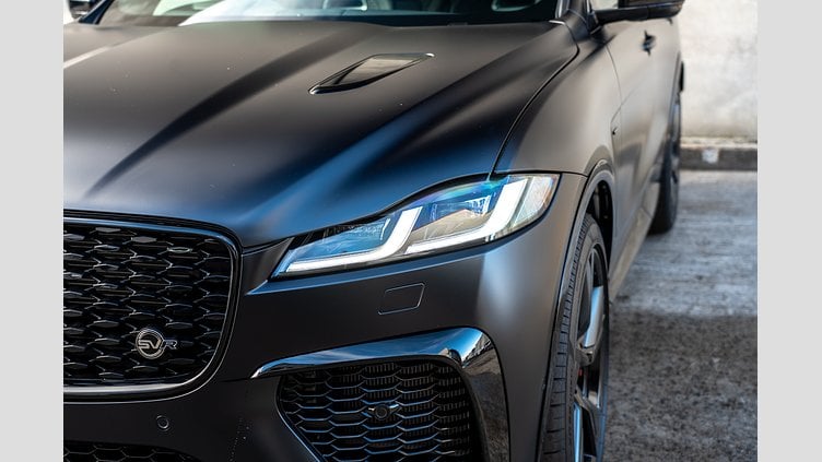 2025 New Jaguar F-Pace Ligurian Black in Satin finish P575 PETROL SVR 575 EDITION