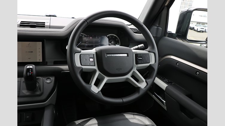 2023 認定中古車 Land Rover Defender 90 ランタオブロンズ P300 AWD（AT） SE
