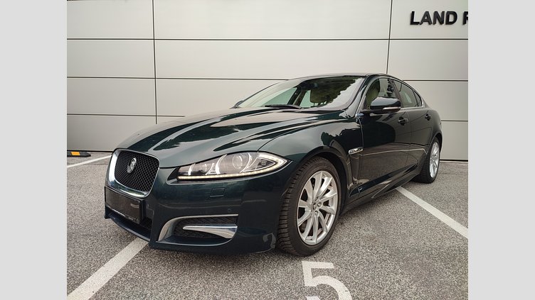 2012 JAZDENÉ VOZIDLÁ Jaguar XF British Racing Green RWD 3.0D S V6 Portfolio