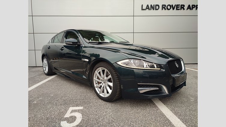 2012 JAZDENÉ VOZIDLÁ Jaguar XF British Racing Green RWD 3.0D S V6 Portfolio