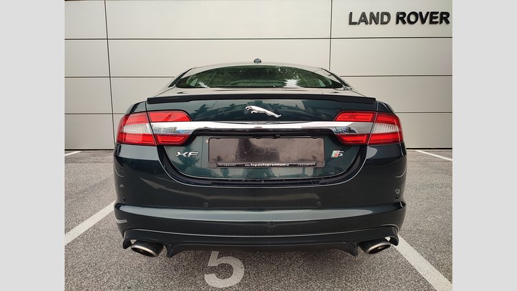 2012 JAZDENÉ VOZIDLÁ Jaguar XF British Racing Green RWD 3.0D S V6 Portfolio