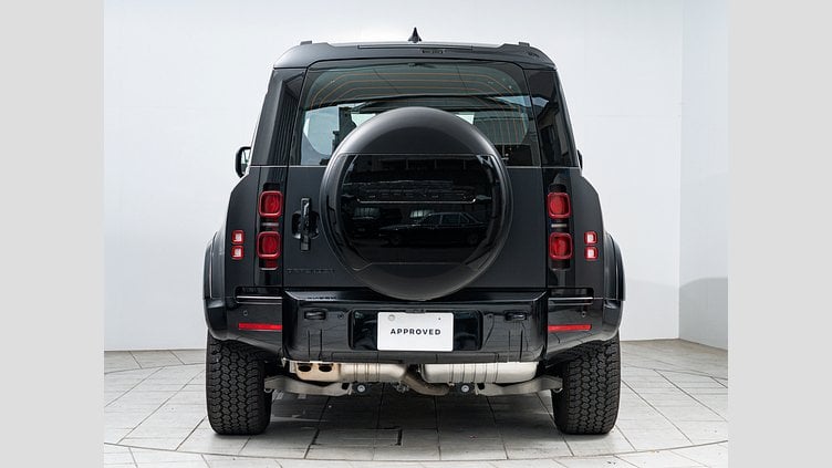 2024 認定中古車 Land Rover Defender 110 サントリーニブラック D300 AWD（AT） X-DYNAMIC HSE