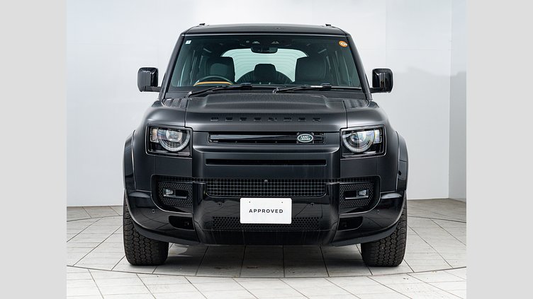 2024 認定中古車 Land Rover Defender 110 サントリーニブラック D300 AWD（AT） X-DYNAMIC HSE