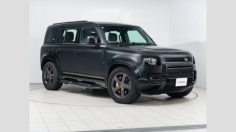 2024 認定中古車 Land Rover Defender 110 サントリーニブラック D300 AWD（AT） X-DYNAMIC HSE