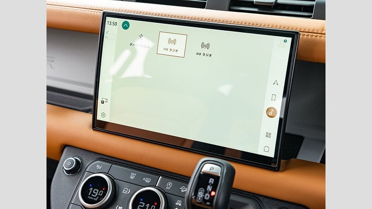 2024 認定中古車 Land Rover Defender 110 サントリーニブラック D300 AWD（AT） X-DYNAMIC HSE