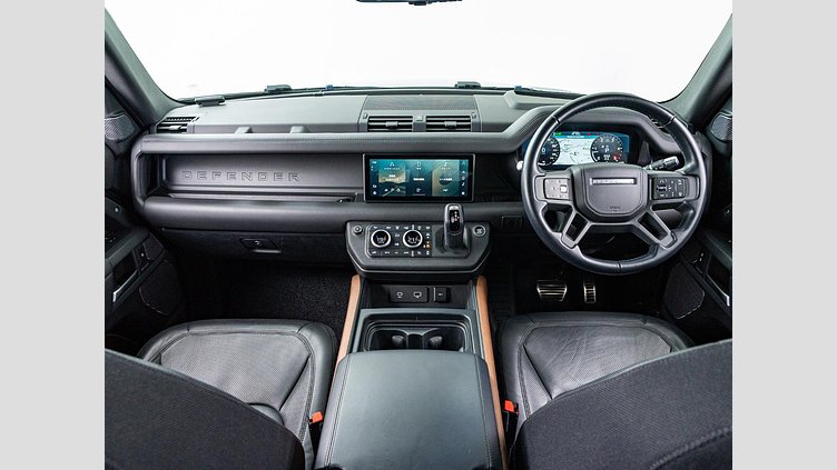 2021 認定中古車 Land Rover Defender 110 サントリーニブラック D300 AWD（AT） X