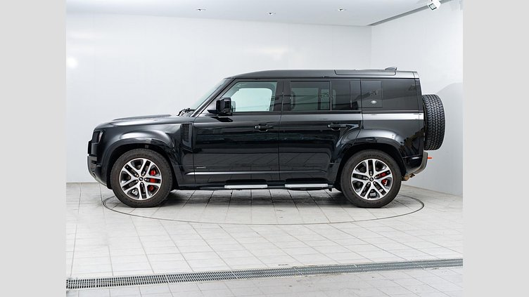 2021 認定中古車 Land Rover Defender 110 サントリーニブラック D300 AWD（AT） X