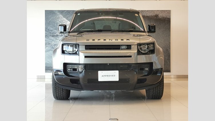 2023 認定中古車 Land Rover Defender 110 シリコンシルバー D300 AWD（AT） X-DYNAMIC SE