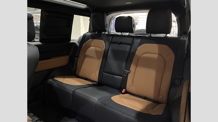 2024 認定中古車 Land Rover Defender 90 フジホワイト D300 AWD（AT） X-DYNAMIC HSE