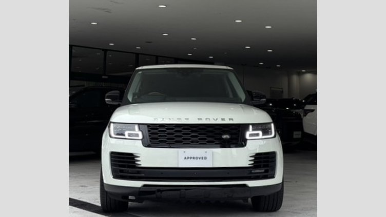2021 認定中古車 Land Rover Range Rover Davos White 5.0リッターV8スーパーチャージド 525PS ガソリン スタンダードホイールベース FIFTY