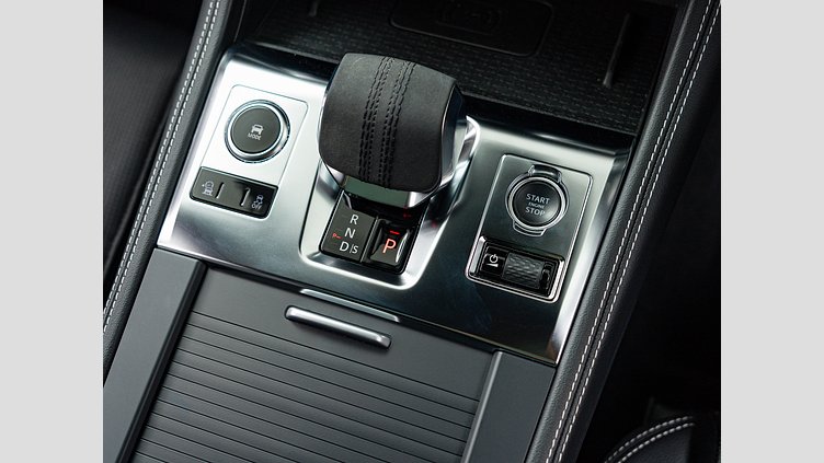2022 認定中古車 Jaguar F-Pace アイガーグレイ P250 AWD（オートマチック） R-DYNAMIC SE