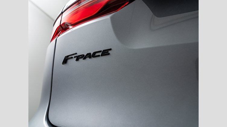 2022 認定中古車 Jaguar F-Pace アイガーグレイ P250 AWD（オートマチック） R-DYNAMIC SE