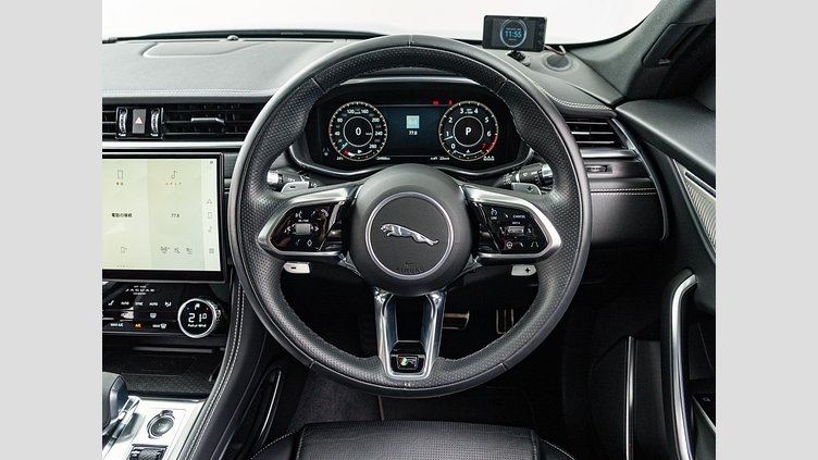 2022 認定中古車 Jaguar F-Pace アイガーグレイ P250 AWD（オートマチック） R-DYNAMIC SE