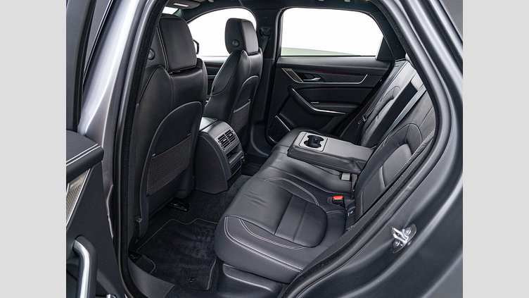 2022 認定中古車 Jaguar F-Pace アイガーグレイ P250 AWD（オートマチック） R-DYNAMIC SE
