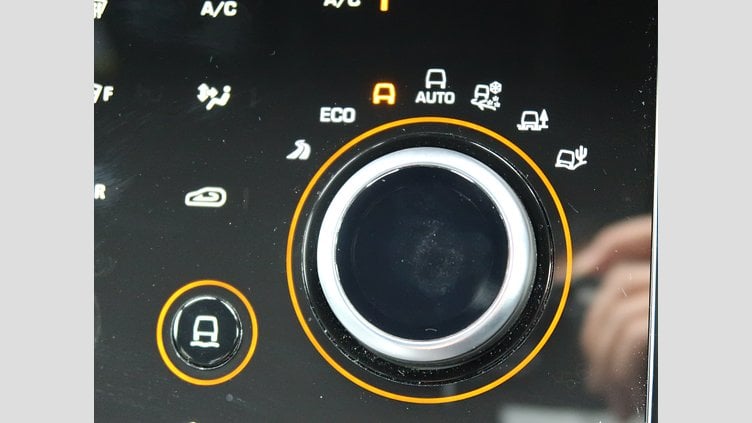2022 認定中古車 Land Rover Range Rover Evoque サントリーニブラック P250 AWD（オートマチック） R-DYNAMIC S