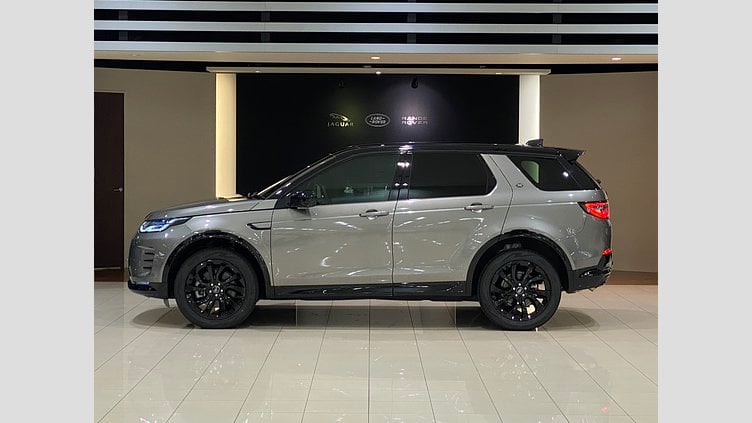 2024 認定中古車 Land Rover Discovery Sport シリコンシルバー D200マイルドハイブリッド（ディーゼル） 標準ホイール DYNAMIC SE