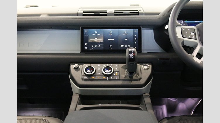 2022 認定中古車 Land Rover Defender 110 サントリーニブラック D300 AWD（AT） S
