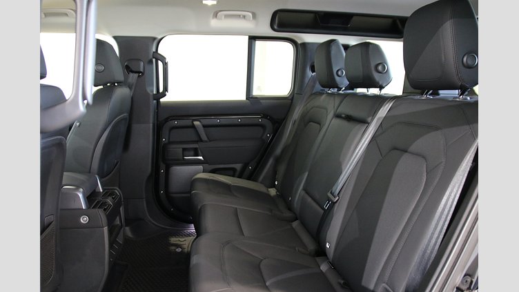 2022 認定中古車 Land Rover Defender 110 サントリーニブラック D300 AWD（AT） S