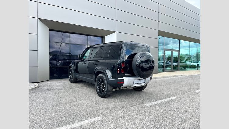 2025 SKLADOVÉ VOZIDLÁ Land Rover Defender 110 Čierna Santorini D250 AWD AUTOMAT MHEV S