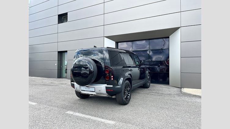 2025 SKLADOVÉ VOZIDLÁ Land Rover Defender 110 Čierna Santorini D250 AWD AUTOMAT MHEV S