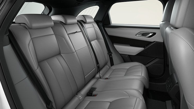 2025 SKLADOVÉ VOZIDLÁ Land Rover Range Rover Velar Zlatá Batumi D200 AWD MHEV Dynamic SE