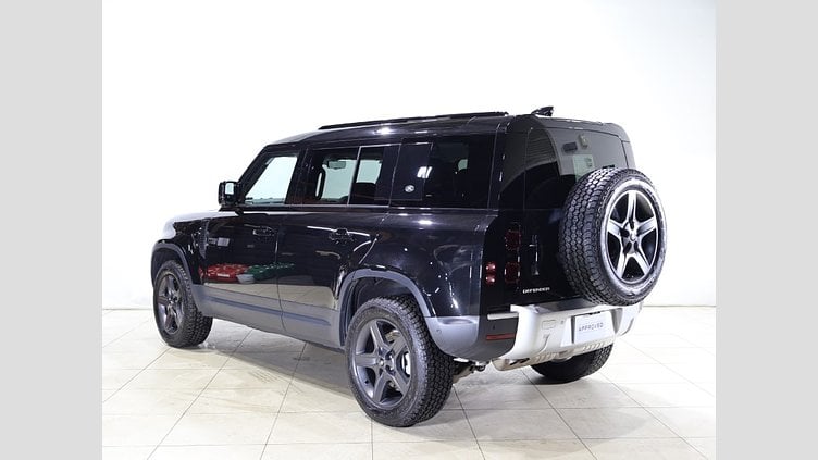 2024 認定中古車 Land Rover Defender 110 サントリーニブラック D300 AWD（AT） S