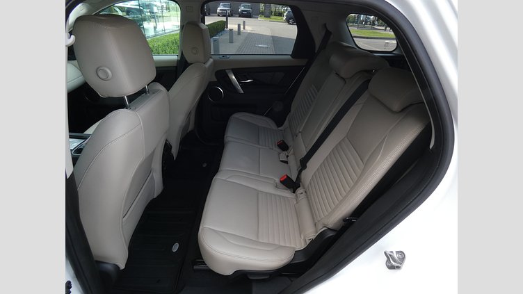 2021 Вживаний Land Rover Discovery Sport Fuji White 2.0 litre i4D​ S