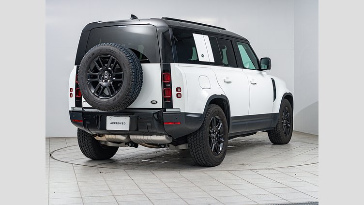 2023 認定中古車 Land Rover Defender 110 フジホワイト D300 AWD（AT） S