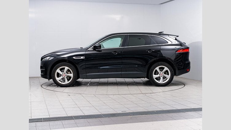 2019 認定中古車 Jaguar F-Pace Narvik Black 2.0 litre i4D Diesel プレステージ	