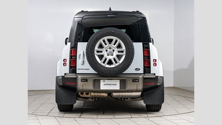 2023 認定中古車 Land Rover Defender 110 ユーロンホワイト D300 AWD（AT） X-DYNAMIC SE